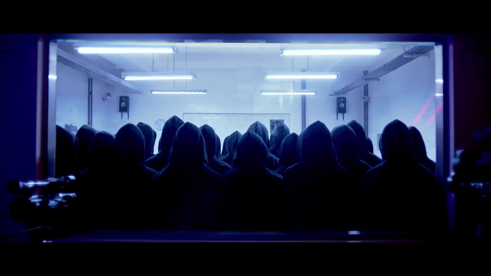 0345