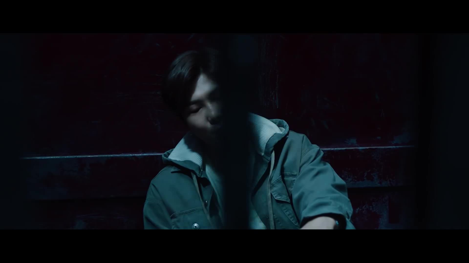 0437